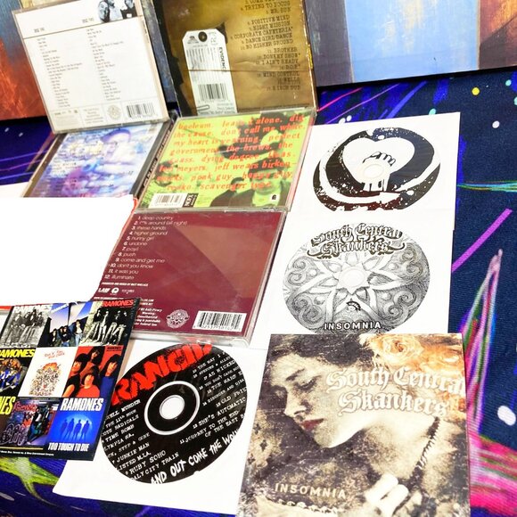 CD LOT PUNK ROCK & REGGAE MUSIC LOT SUBLIME NOFX RANCID THE RAMONES ALBUMS - Picture 3 of 13